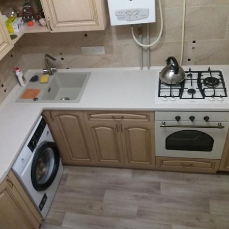 Сozy Appartment Near Metro Station "23 Avgusta" Charkiw Exterior foto