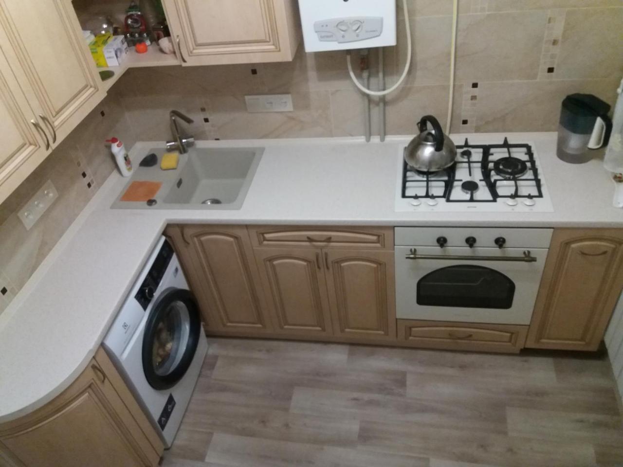 Сozy Appartment Near Metro Station "23 Avgusta" Charkiw Exterior foto